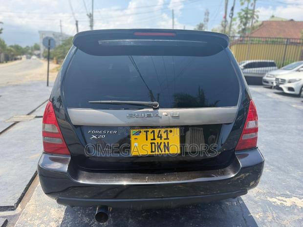 Subaru Forester 2004 Black