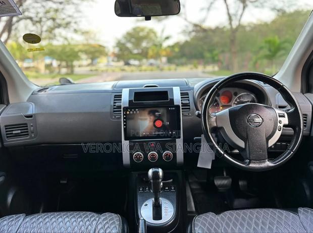 Nissan X-Trail 2009 Gray