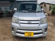 Toyota Noah 2.0 143hp AWD (7 Seater) 2008 Silver for sale