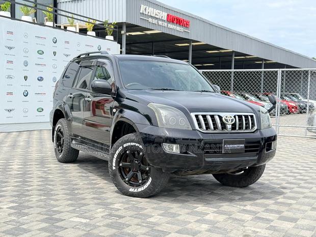 Toyota Land Cruiser Prado 2005 Black