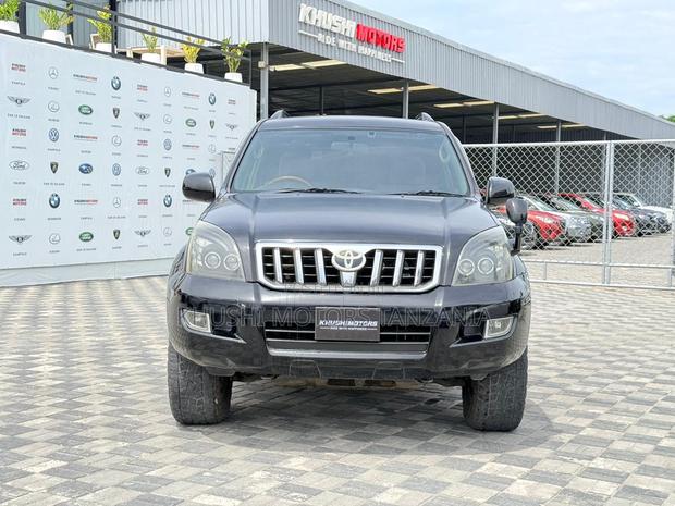 Toyota Land Cruiser Prado 2005 Black