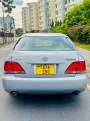 Toyota Crown Royale 2005 Silver for sale