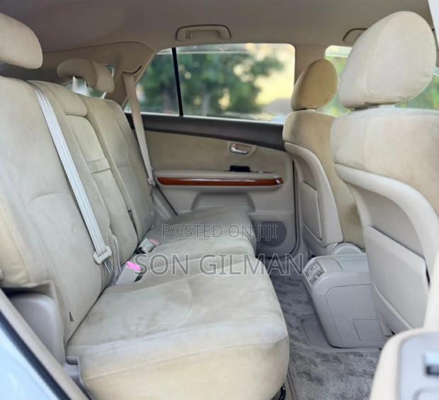 Toyota Harrier 2004 White