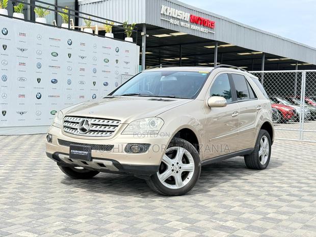 Mercedes-Benz M Class 2007 Gold