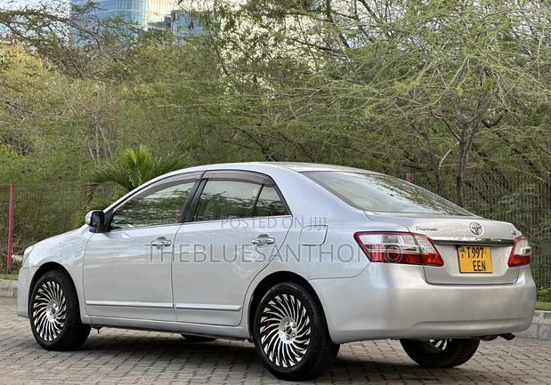 Toyota Premio 2010 Silver