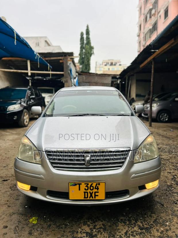 Toyota Premio 2004 Silver