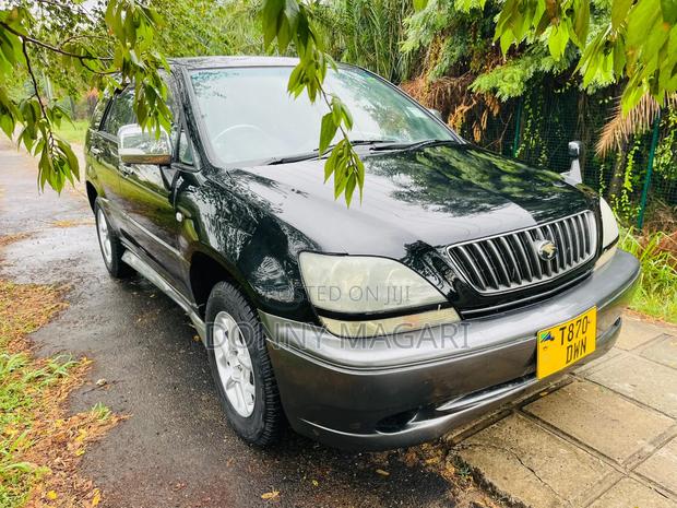 Toyota Harrier 2005 Black