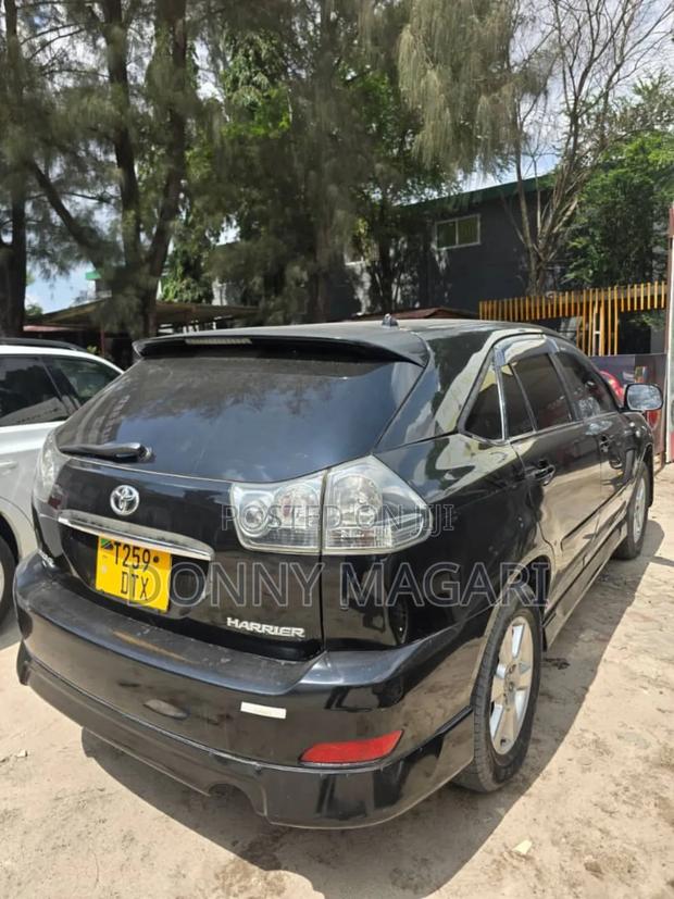 Toyota Harrier 2006 Black