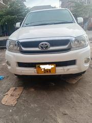 Toyota Hilux 2008 White for sale