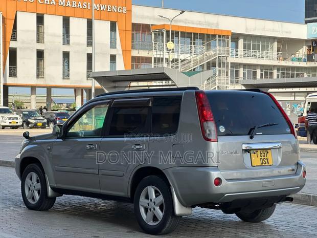Nissan X-Trail 2.0 2008 Silver