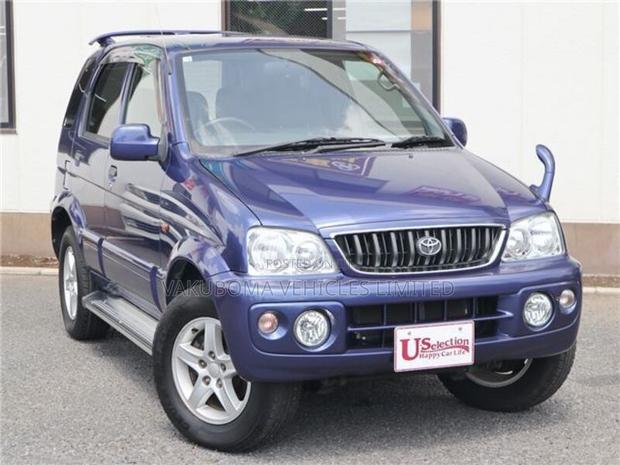 Toyota Cami 2004 Blue