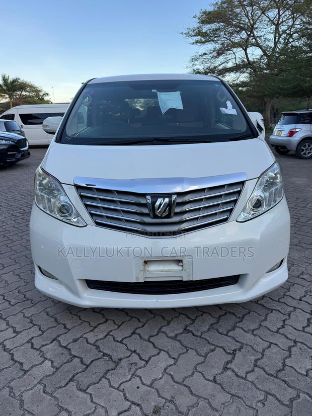 Toyota Alphard 2008 White