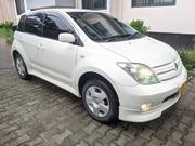 Toyota IST 2005 White for sale