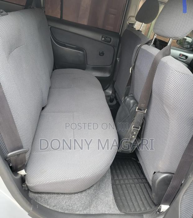 Toyota Probox 2005 Silver