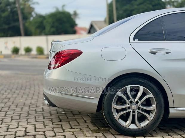 Mercedes-Benz C-Class C 200 (W205) 2015 Silver