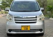 Toyota Noah 2.0 143hp AWD (8 Seater) 2008 Silver for sale