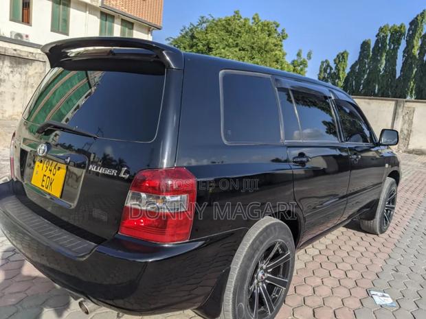 Toyota Kluger 2006 Black