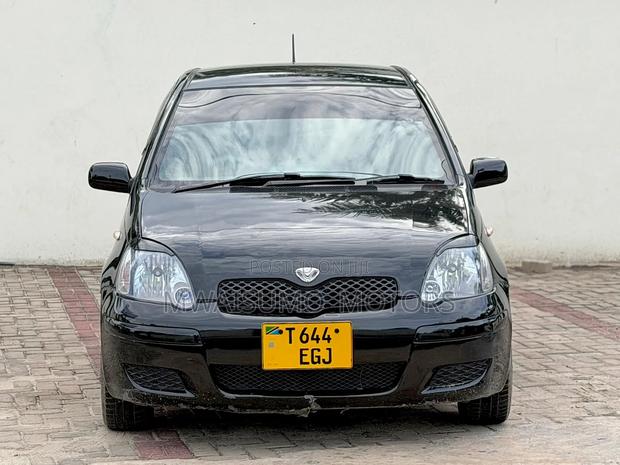 Toyota Vitz 2003 Matt Black