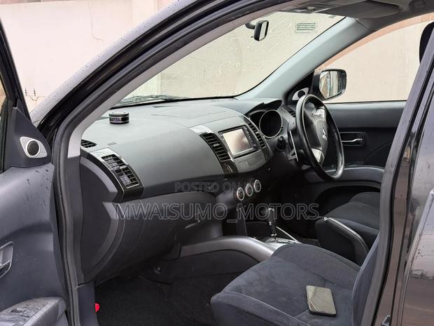 Mitsubishi Outlander 2009 Matt Black