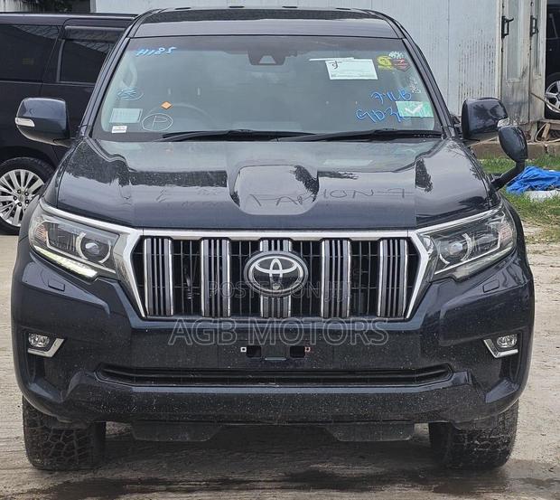 Toyota Land Cruiser Prado 2019 Black