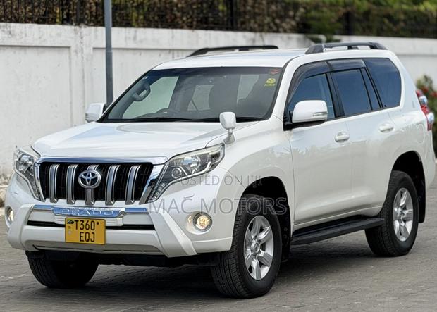 Toyota Land Cruiser Prado 2016 White