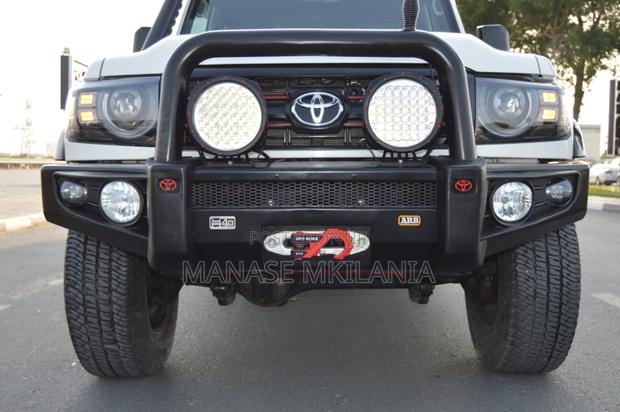 Toyota Land Cruiser 79 Series 2022 Pearl