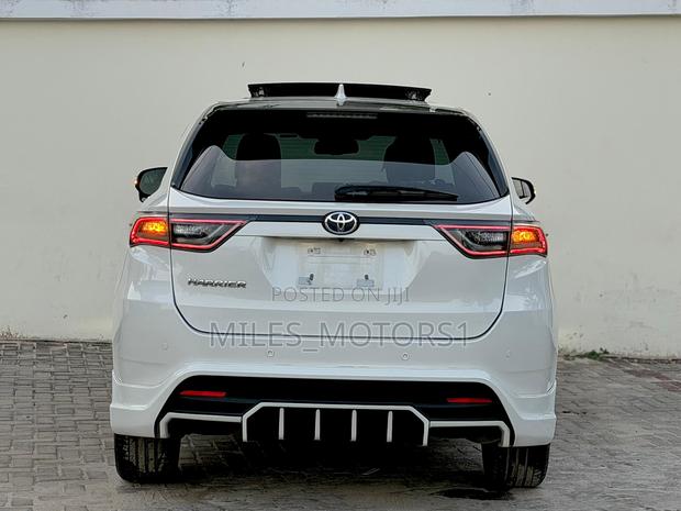 Toyota Harrier 2015 White