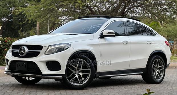 Mercedes-Benz GLE-Class 2019 White