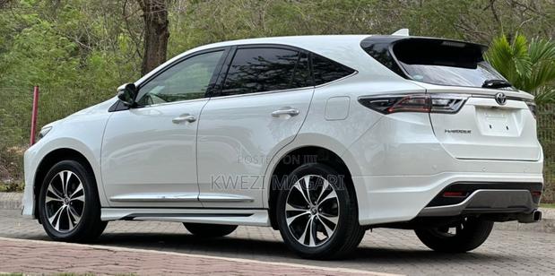 Toyota Harrier 2015 White
