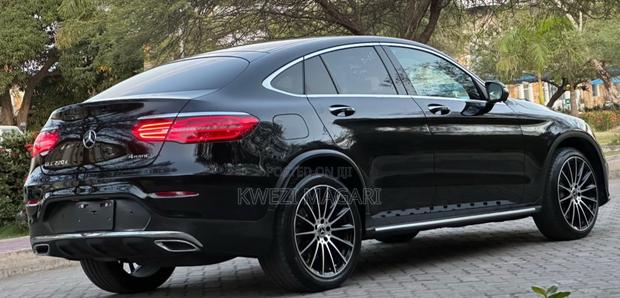 Mercedes-Benz GLC-Class 2017 Black