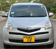 Toyota Ractis 2006 Silver for sale