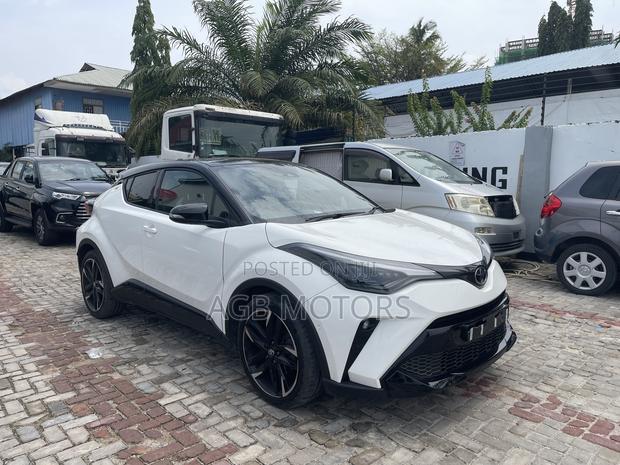 Toyota C-HR 2022 White