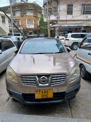 Nissan Dualis 2010 Gold for sale
