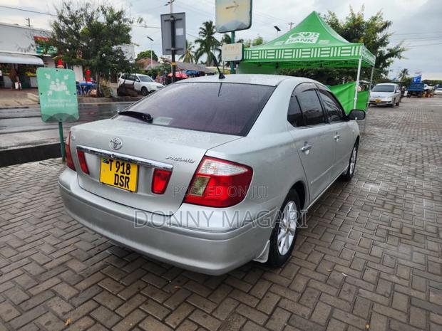 Toyota Premio 1.5 FWD 2006 Silver
