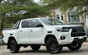 Toyota Hilux 2022 White for sale