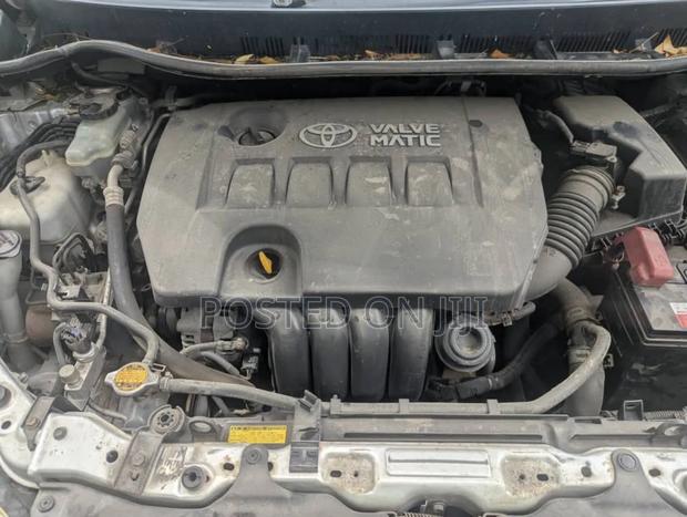 Toyota Wish 2010 Silver