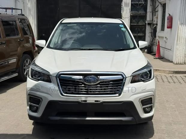 Subaru Forester 2.0XT Premium AWD 2018 White