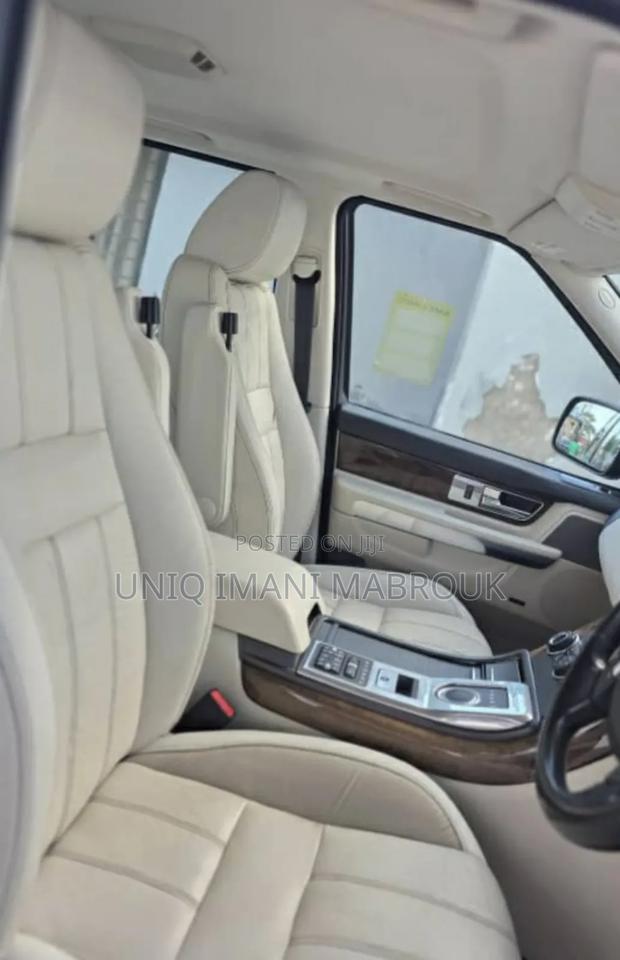 Land Rover Range Rover Sport 2012 Gray