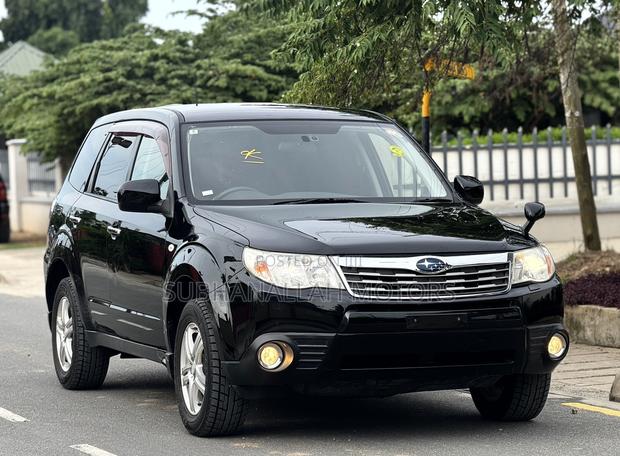 Subaru Forester 2010 Black