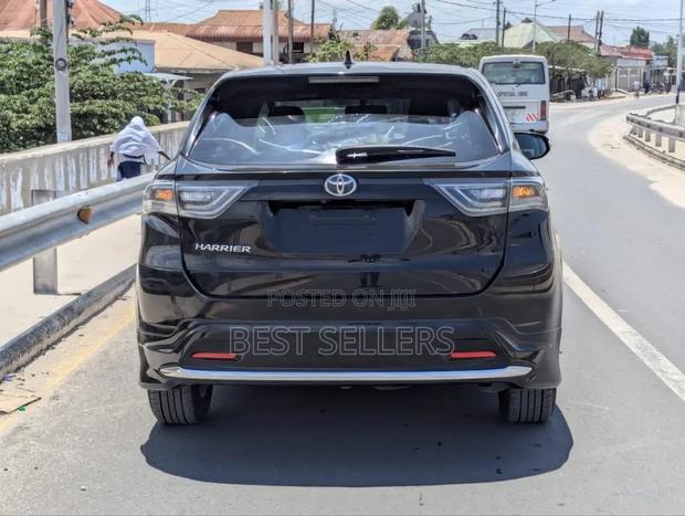 Toyota Harrier Hybrid Premium 2014 Black