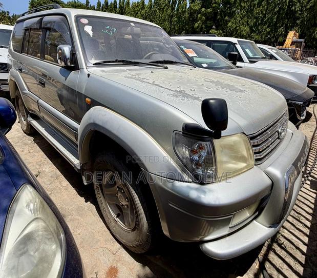 Toyota Land Cruiser Prado 2.7 5dr 2003 Silver