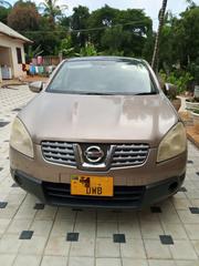 Nissan Dualis 1990 Beige for sale