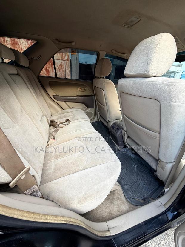 Toyota Harrier 2005 Black
