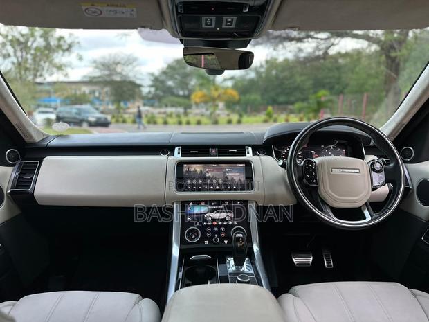 Land Rover Range Rover Sport 2018 Gray