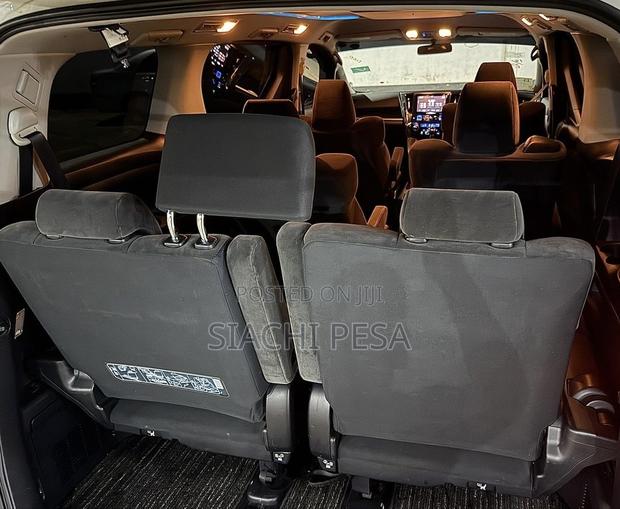 Toyota Vellfire 2016 White