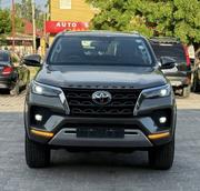 Toyota Fortuner 2021 Green for sale
