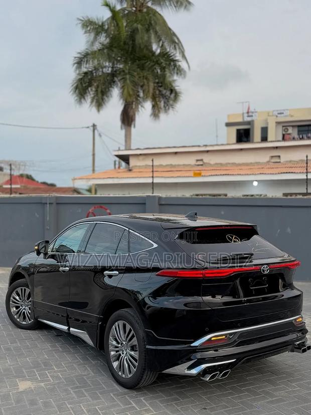 Toyota Harrier Z 2023 Black