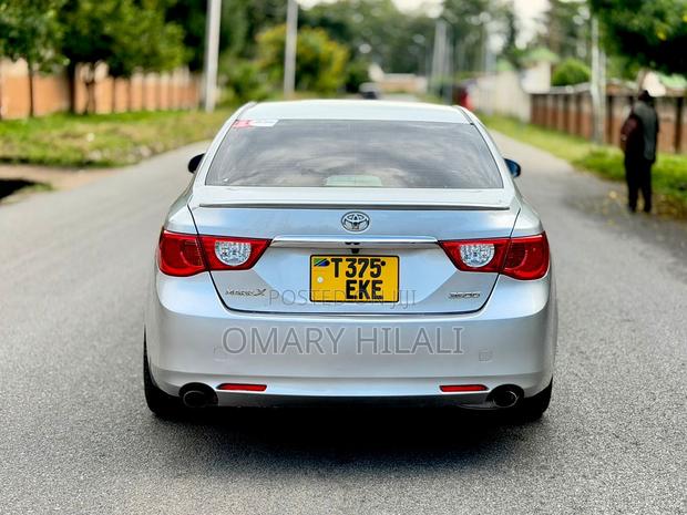 Toyota Mark X 2013 Silver