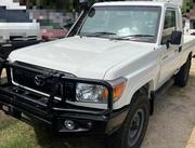 Toyota Land Cruiser 2016 White for sale