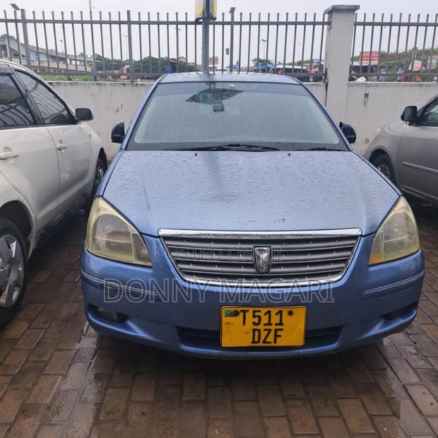 Toyota Premio 2005 Blue